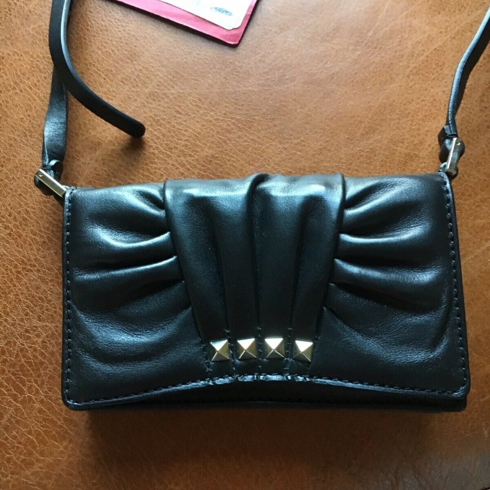 AUTHENTIC VALENTINO GARAVANI ROCKSTUD HANDBAG